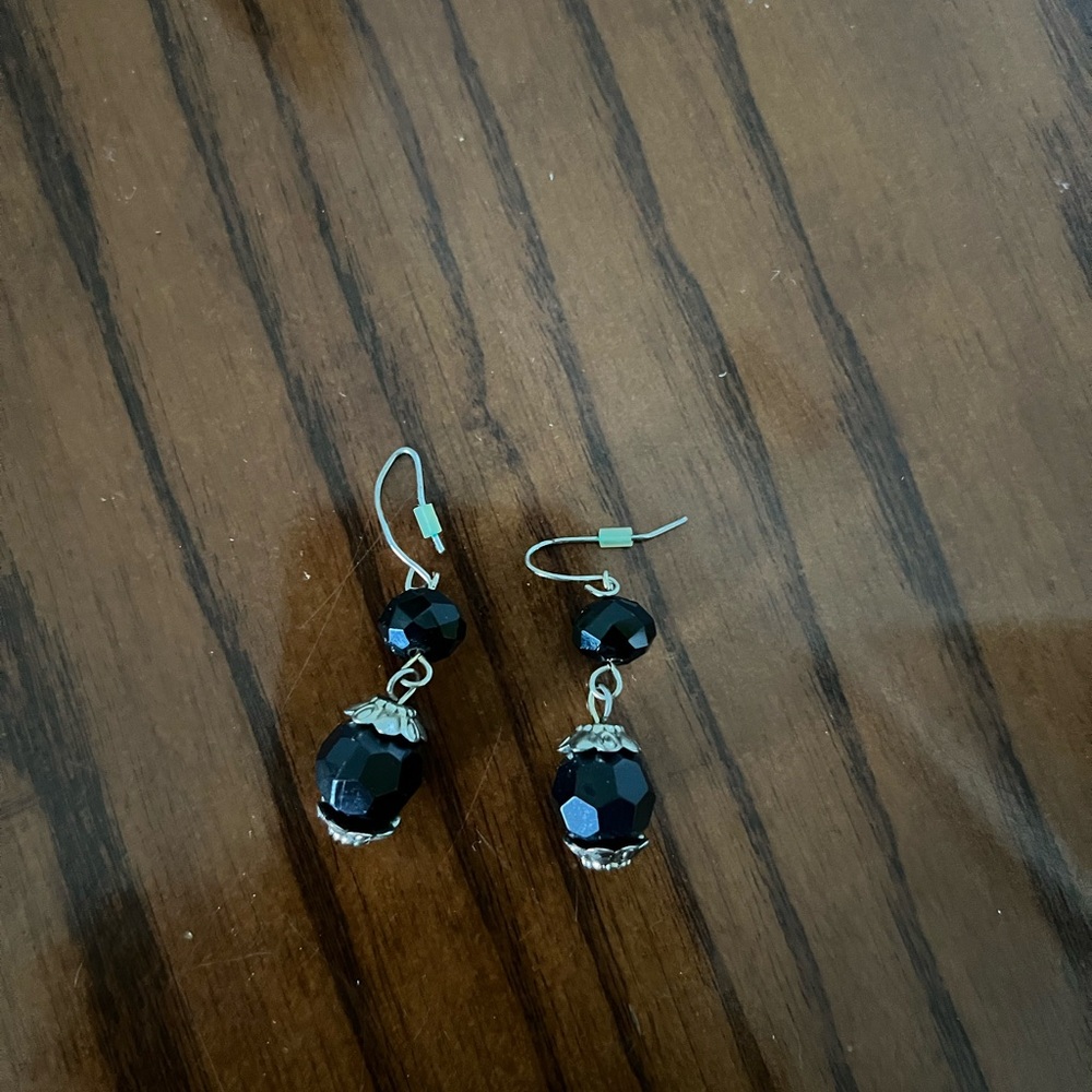 Elegant Black Drop Earrings